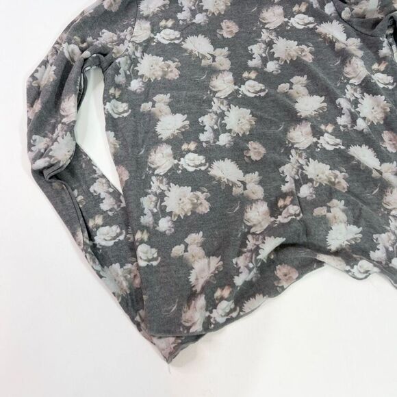 Chaser T-Shirt Womens Small Gray Jersey Long Sleeve Raglan Floral Round Neck new - Picture 9 of 10